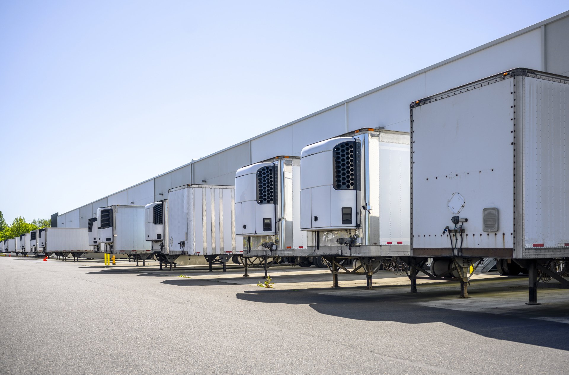 entourage-freight-solutions-expedited-shipments