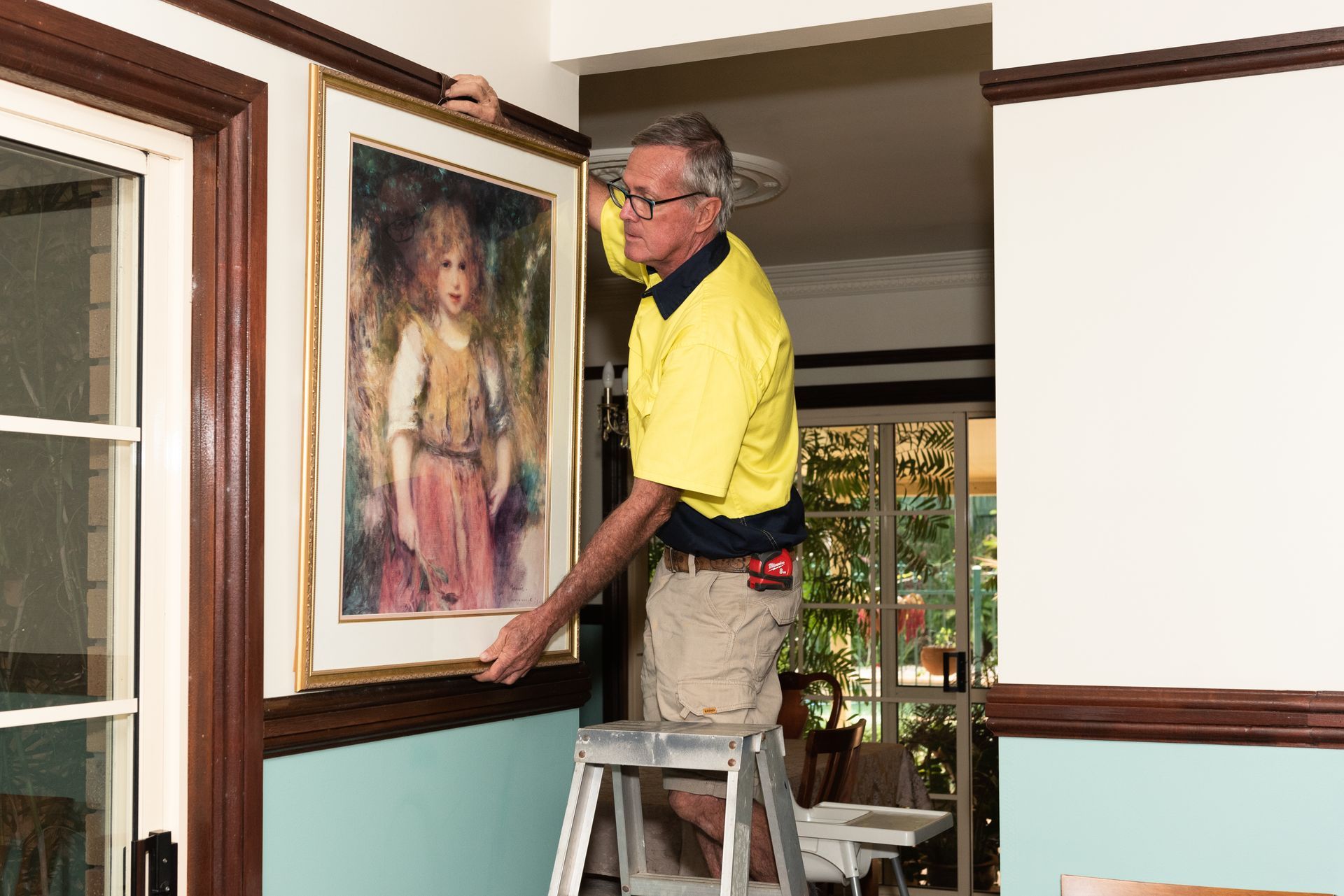 Picture Hanging Service For Family Homes In Palmwoods