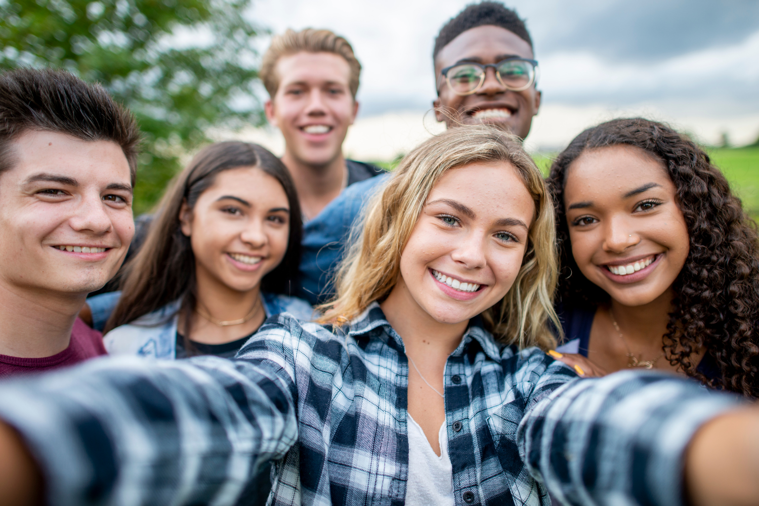 friends smiling | after pediatric clear aligners | Dentist in New Rochelle 10804