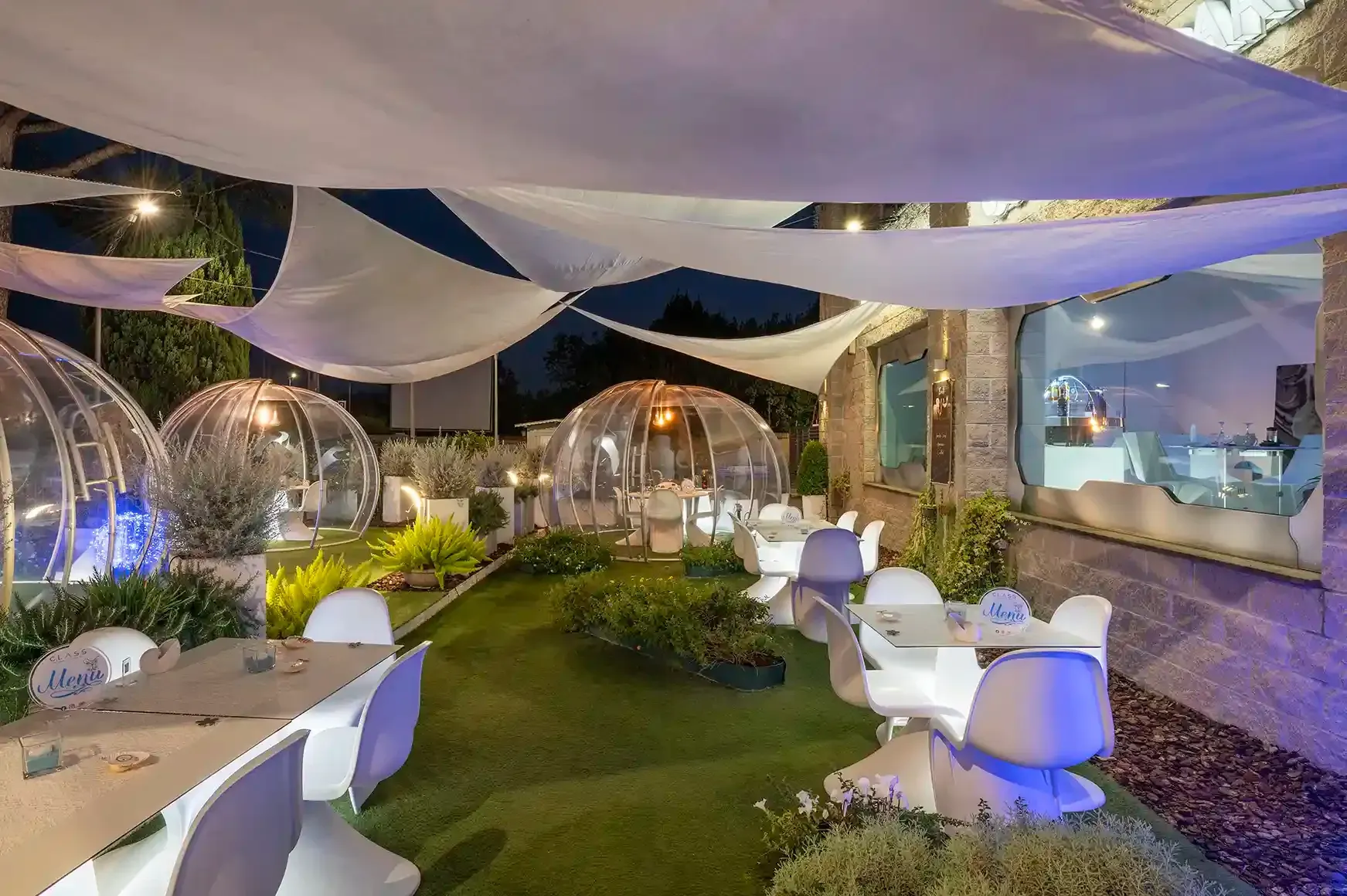 Igloo Garden al Class Ristorante Roma di sera