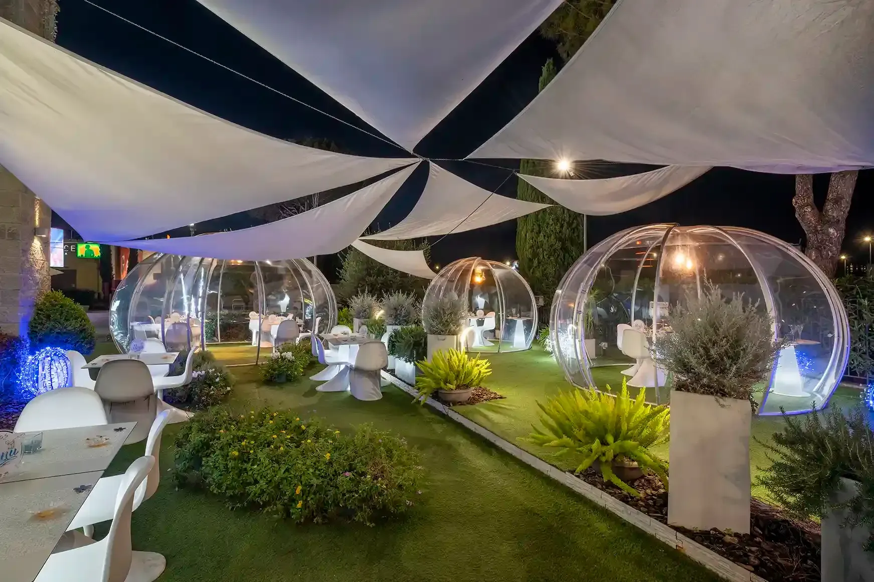 Foto dell'Igloo Garden del CLASS Ristorante Roma