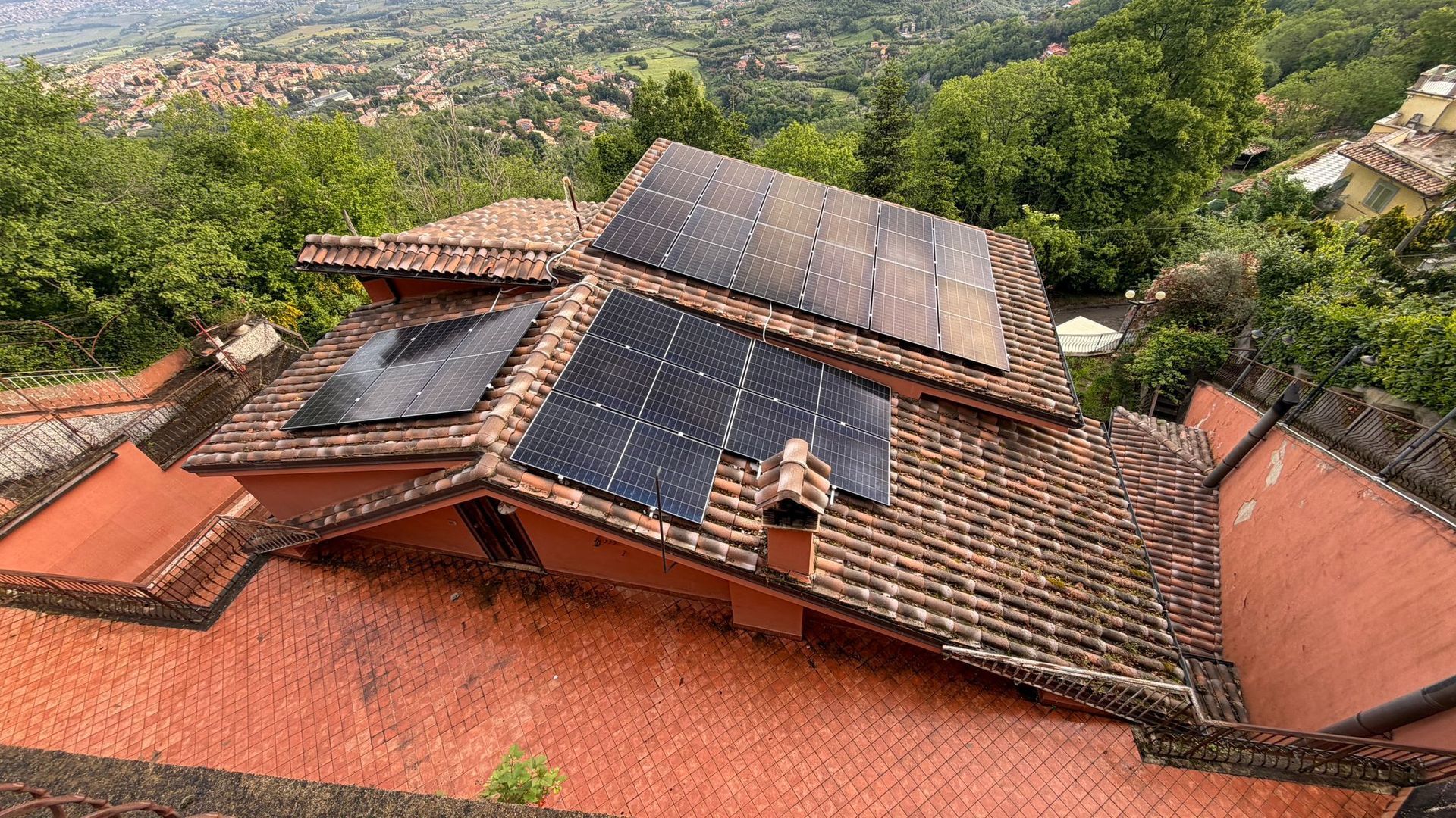 Impianto fotovoltaico residenziale con accumulo Unical