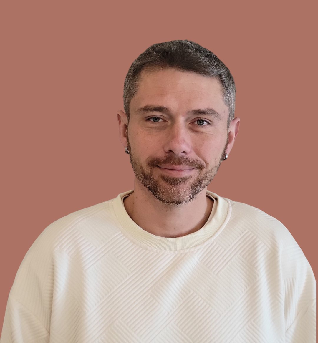 Man in ivory shirt