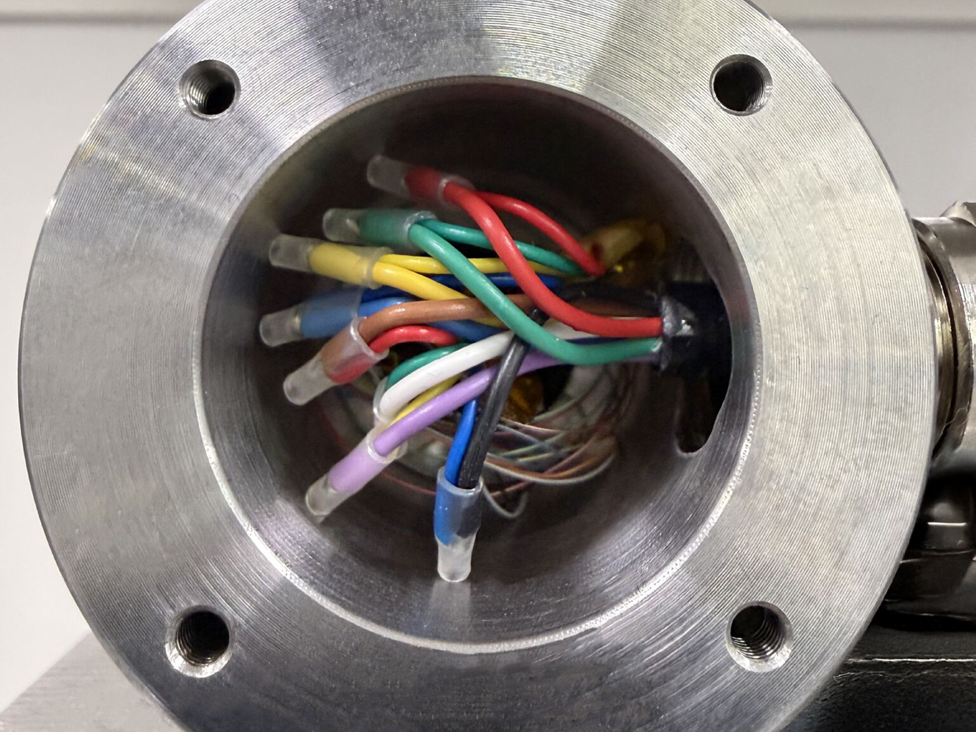 The inside wiring of a custom load pin