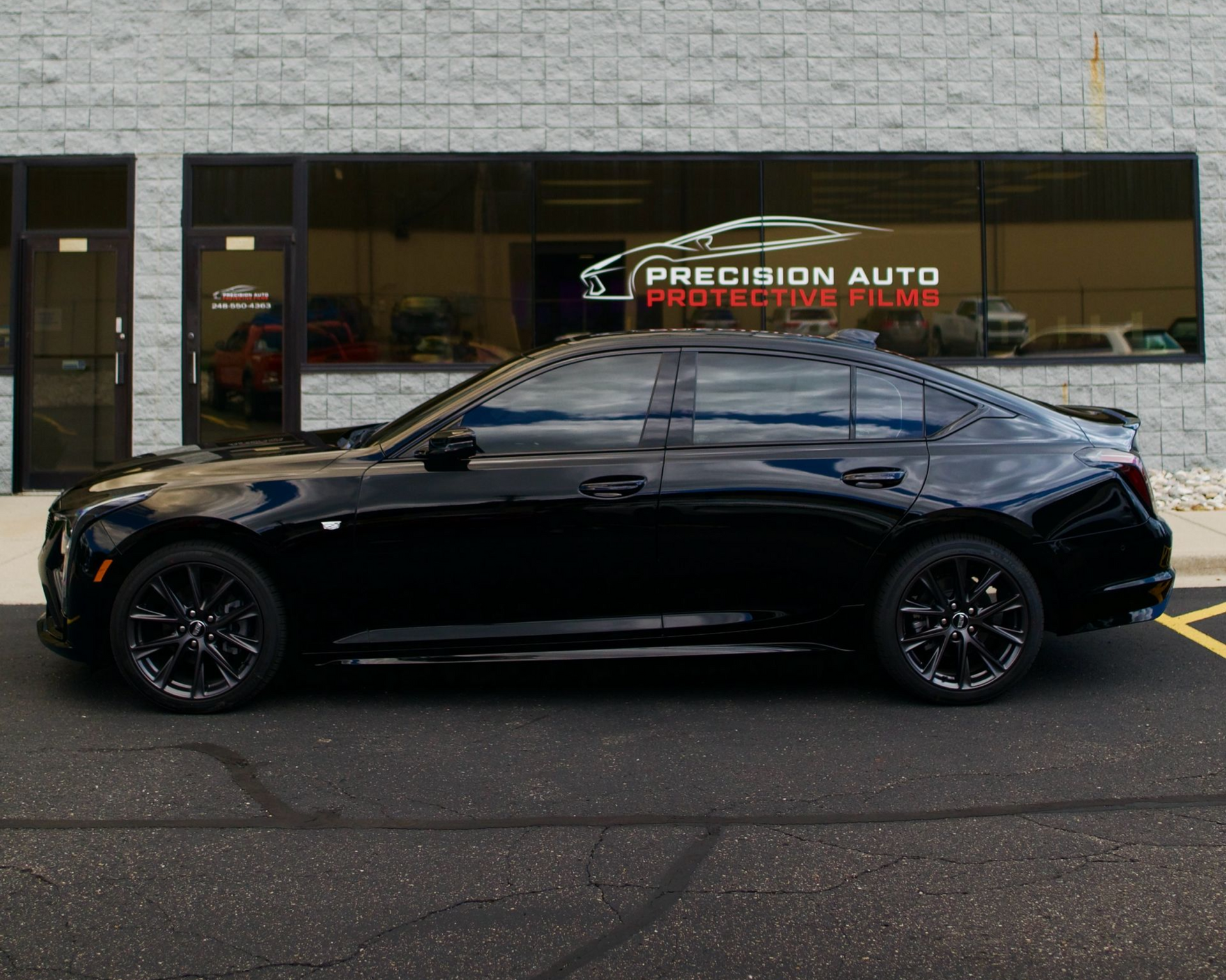How Window Tint Cuts Cabin Heat on Michigan Summer Road Trips