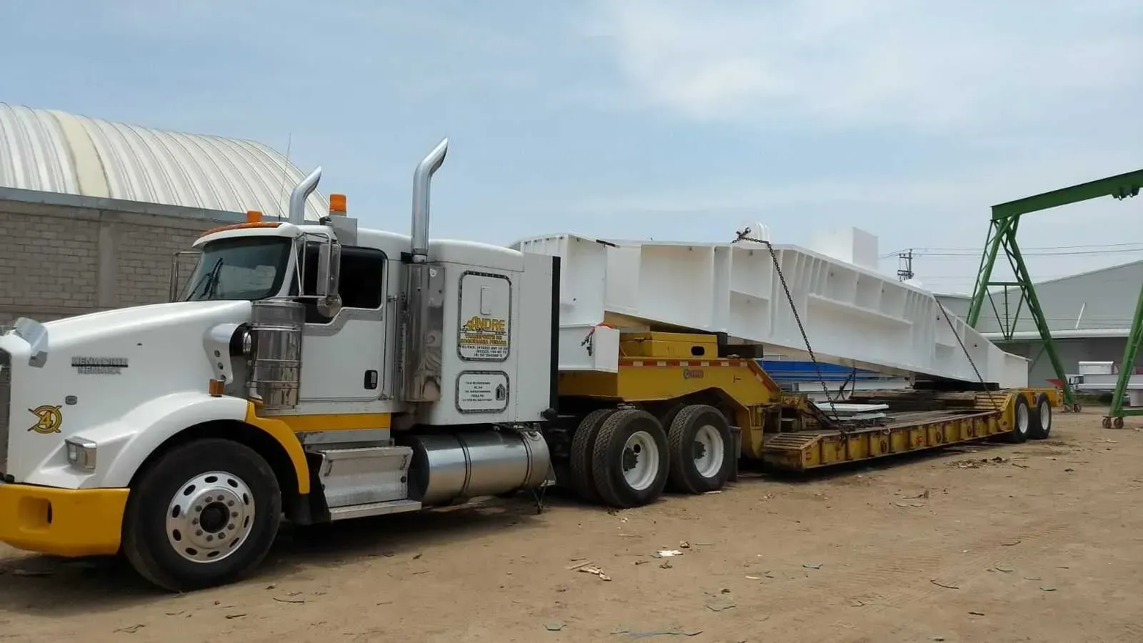 SANDRE TRANSPORTE DE MAQUINARIA 