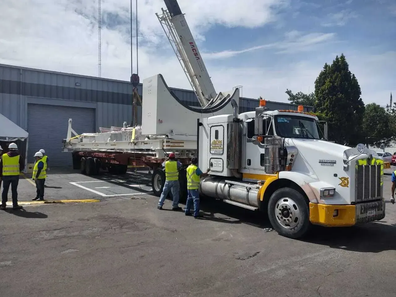 SANDRE TRANSPORTE DE MAQUINARIA 