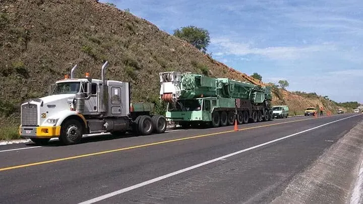 SANDRE TRANSPORTE DE MAQUINARIA 