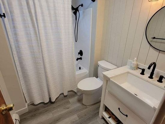 Bathroom With Shower Enclosure Bathroom With Shower Enclosure