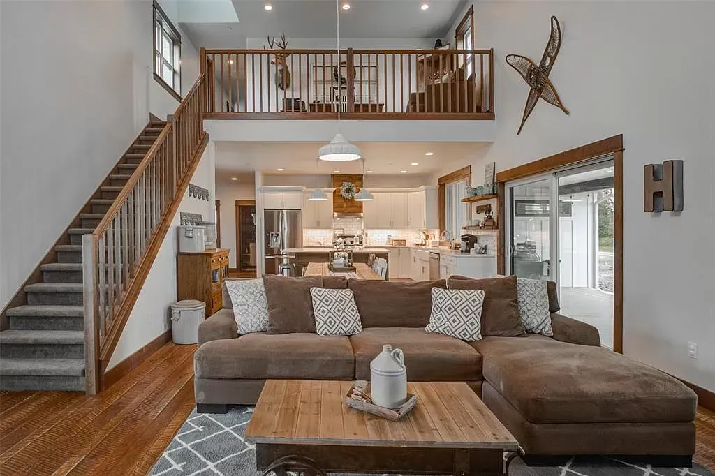 A custom open floor plan home in Bozeman MT by Cavallini Construction
