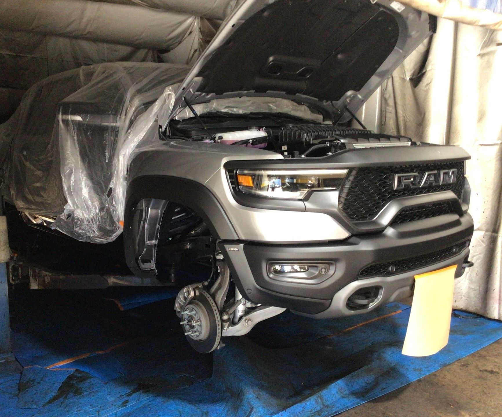 Repairing Diskbreak — Unique Detailing & Rustproofing Centre in Noosaville, QLD