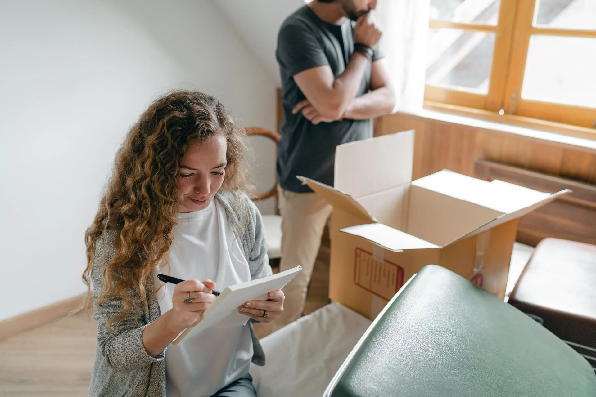 tlc-moving-and-delivery-home-about-us-section-image-couple-planning