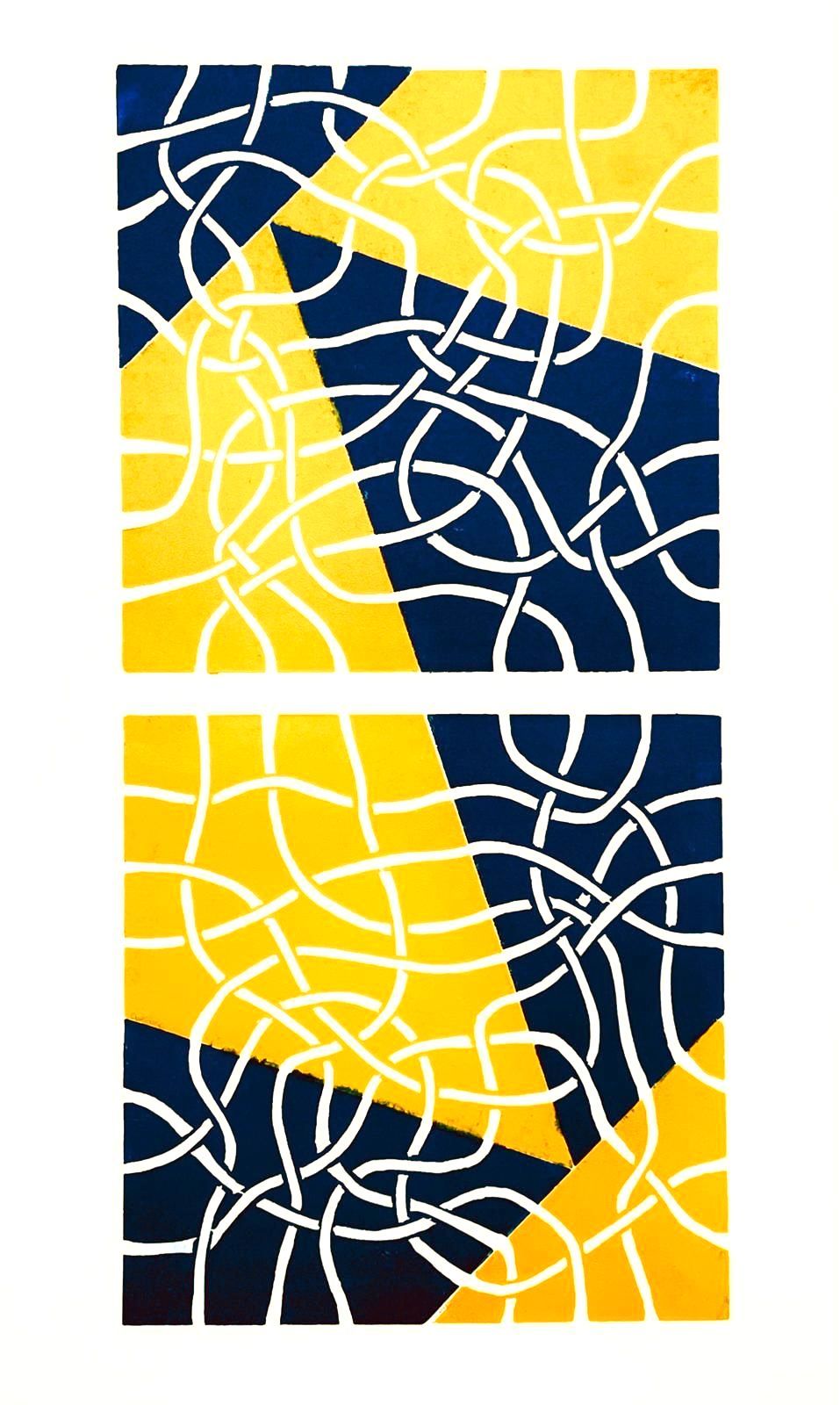 Twee abstracte kunstpanelen: gele en donkerblauwe vormen met witte, kronkelende lijnen.