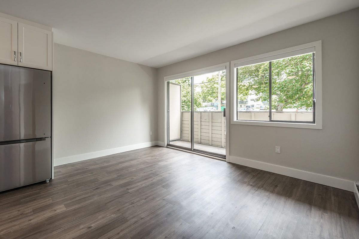 Royal Graham Apartments - Gallery