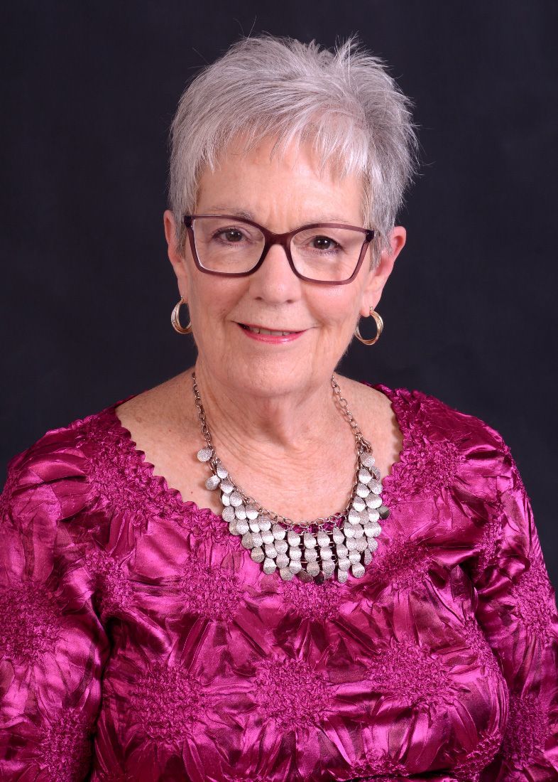 Sharon Dikes 