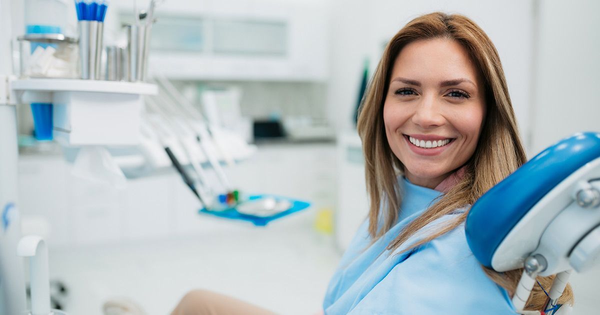 cosmetic dentist
