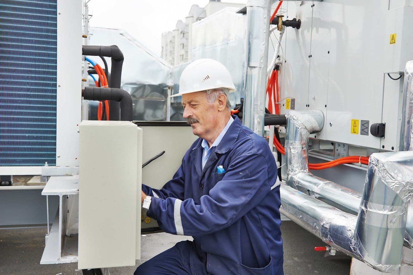 Senior electrician — Florissant, MO — Ardmore Finance Master Finance Senior electrician — Florissant, MO — Ardmore Finance Master Finance