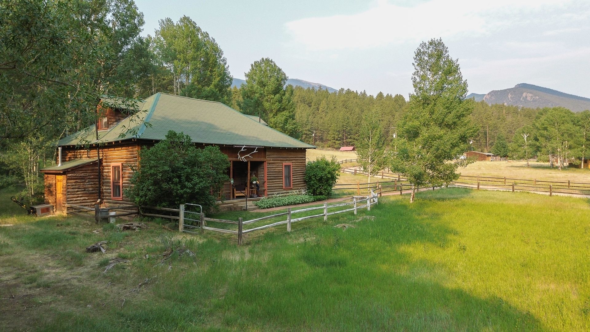 North Fork Ranch Homestead Cabin