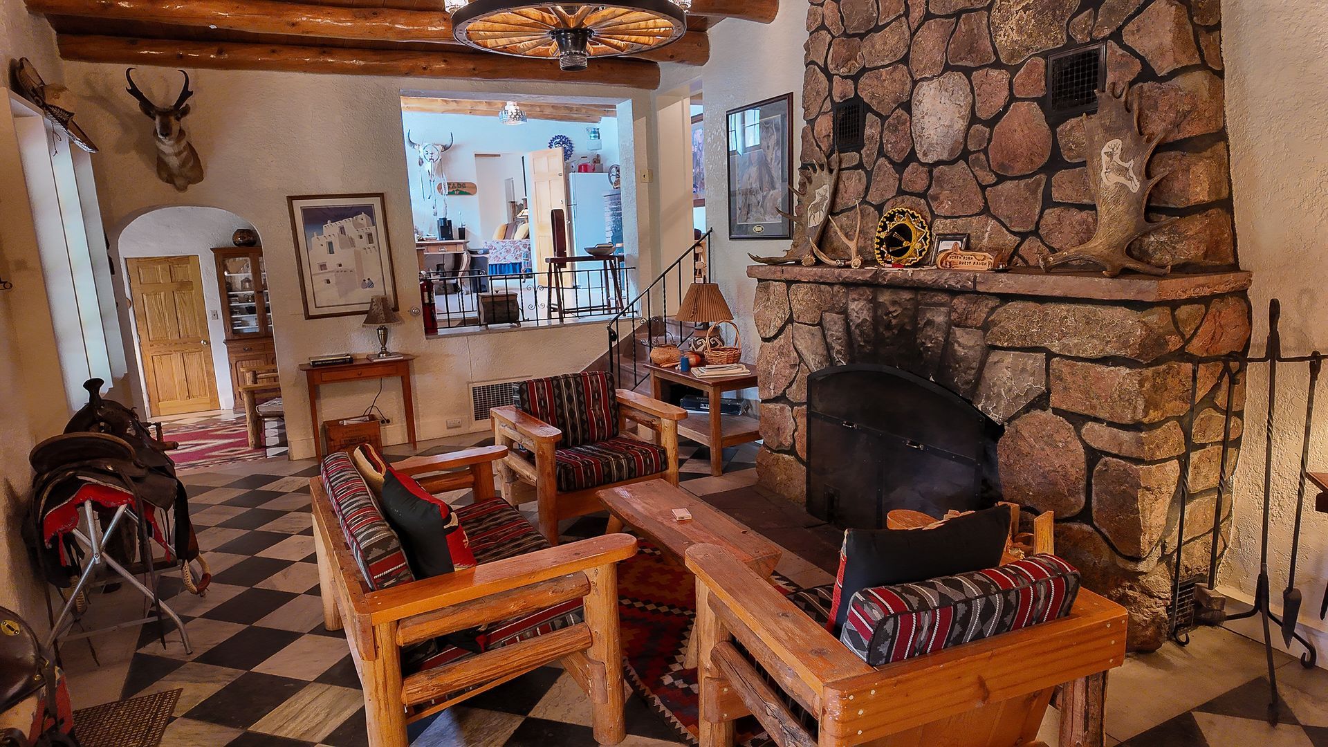 North Fork Ranch Stonehenge Lodge