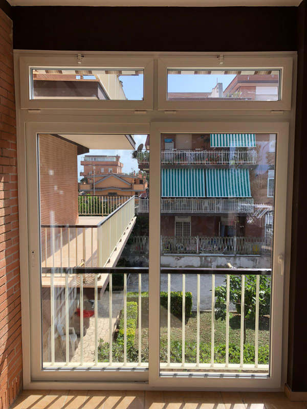 finestra a due ante