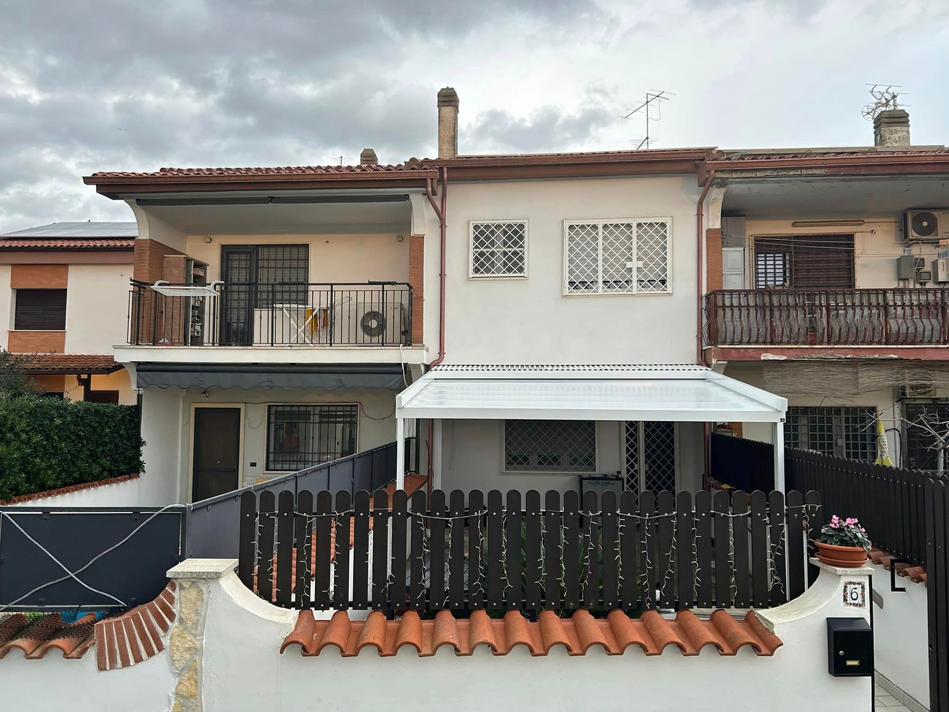 tettoia villa