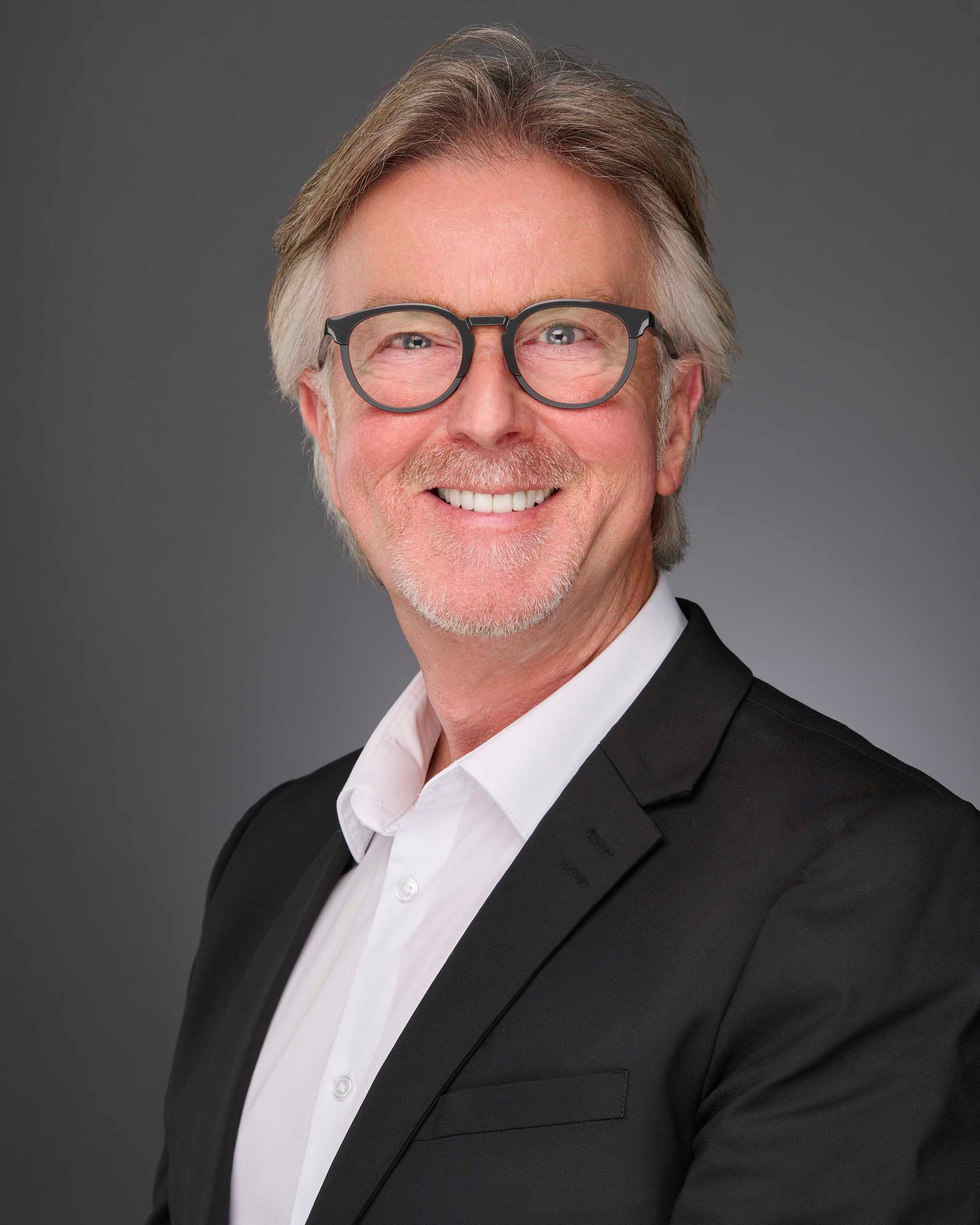 Personal Headshots Photographer
