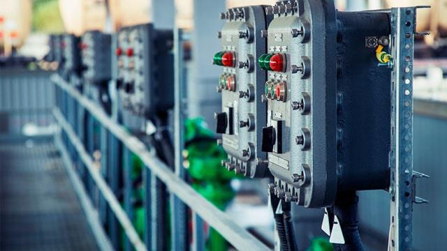 ELÉCTRICA DOMINIO- Schneider Electric