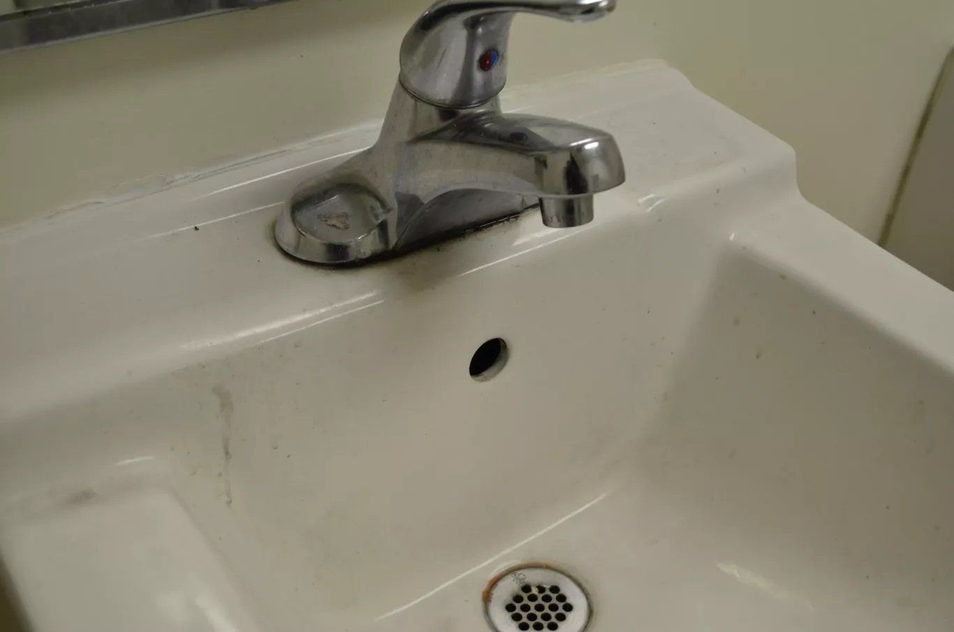 Before Sink Cleaning