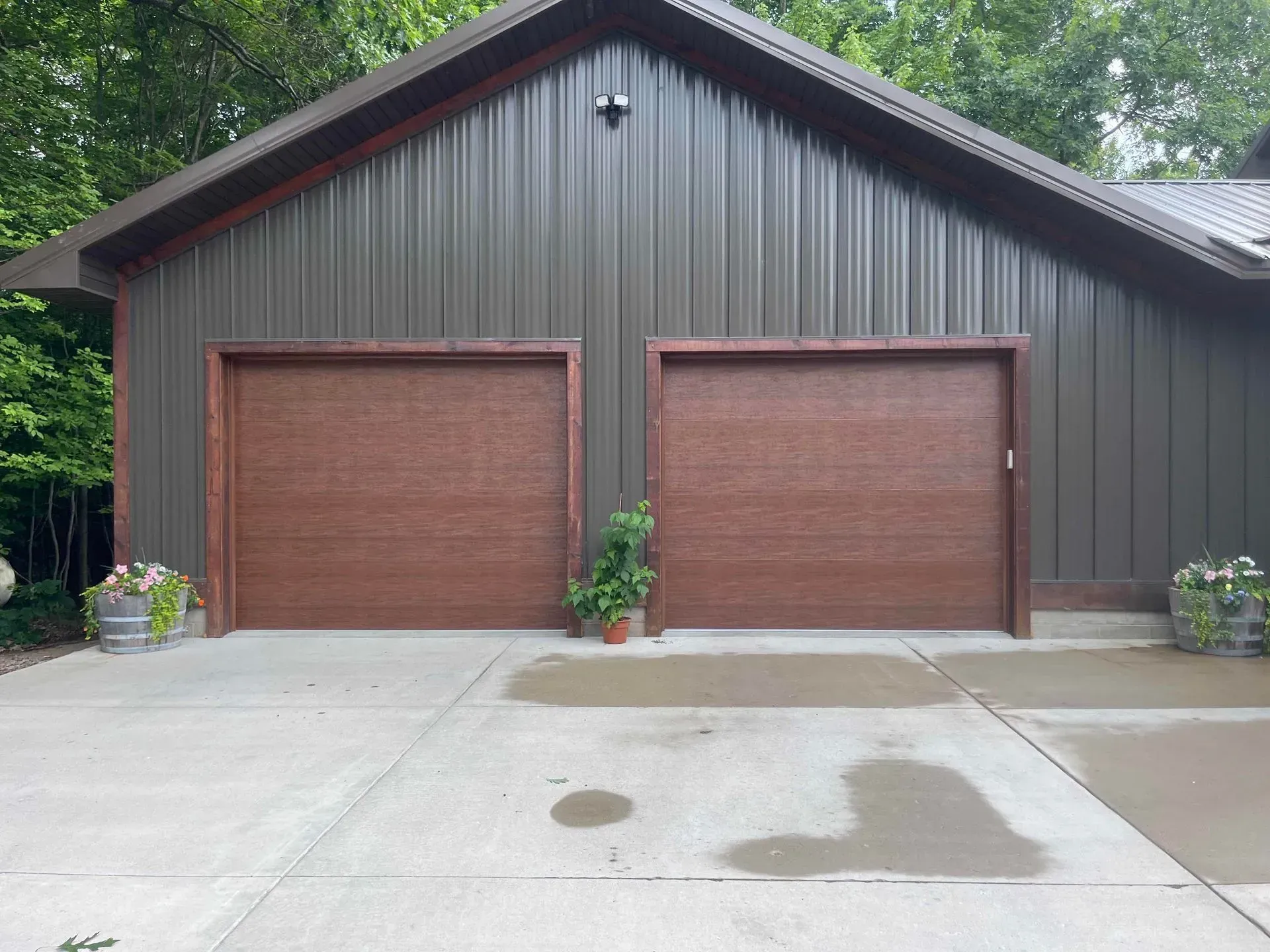 garage door  3