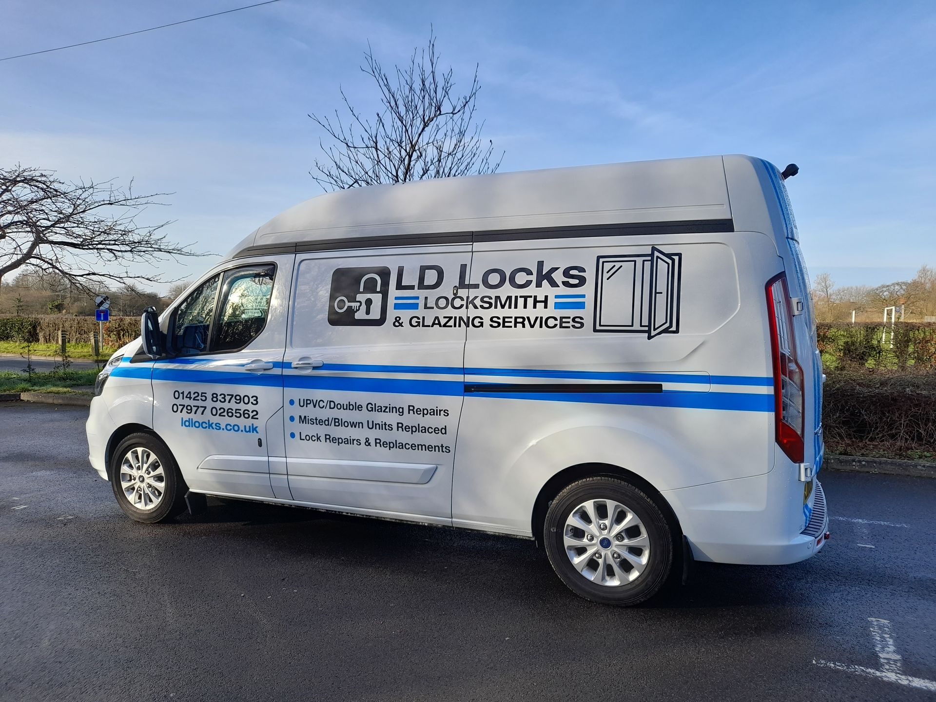 LD Locksmith & Glazing Services | Home