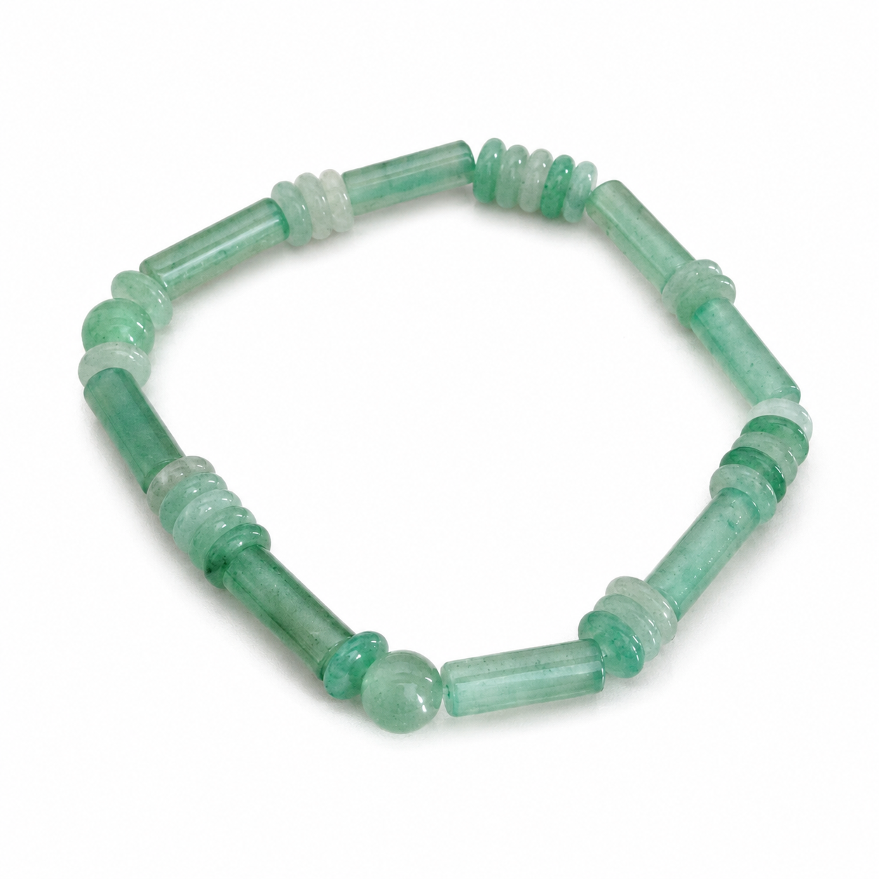 Groene aventurijn armband met tubekralen en rondellen op witte achtergrond