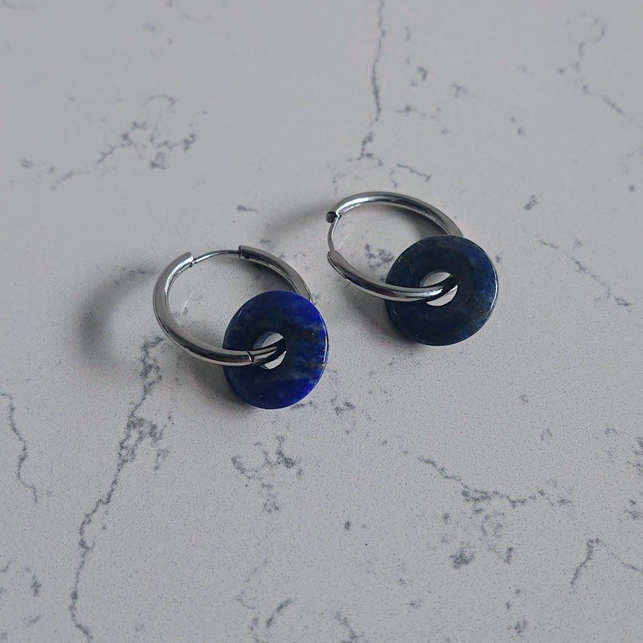 Oorbellen met Donuthangres van Lapis Lazuli van Stainless Steel