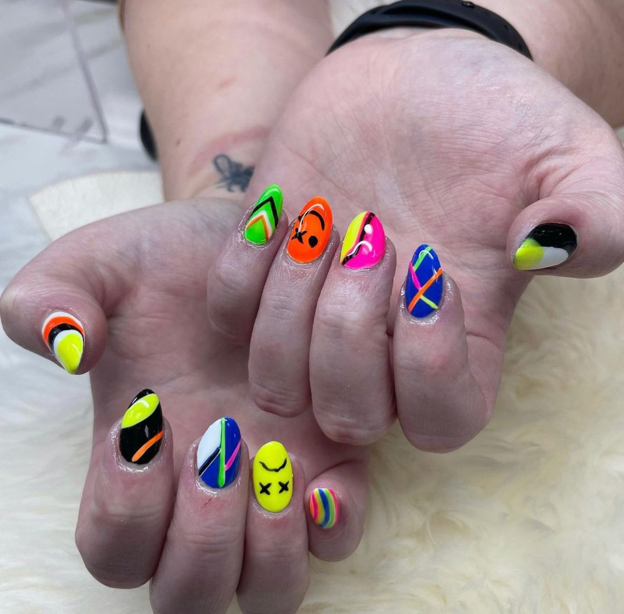 Nail Envy Spa Manicure, Pedicure, Waxing St. Louis MO