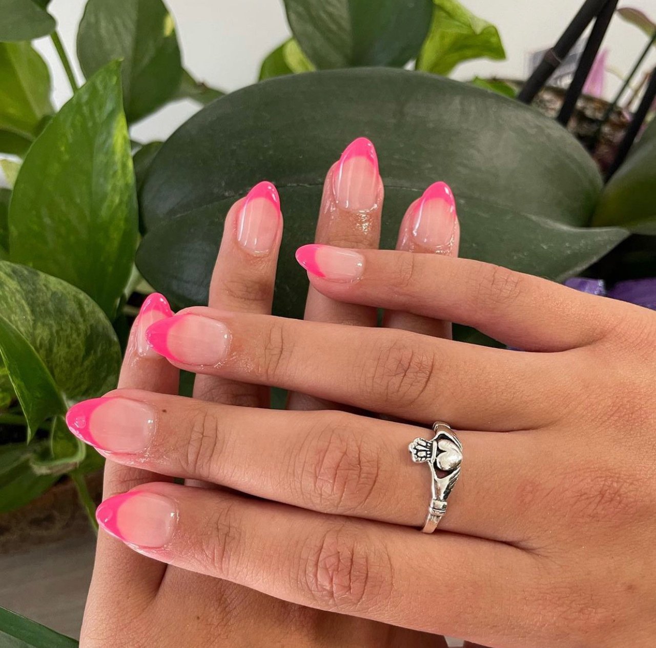 Nail Envy Spa Manicure, Pedicure, Waxing St. Louis MO