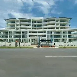 Cairns Waters Edge Apartments — Bungalow, QLD — SES Electronic Security