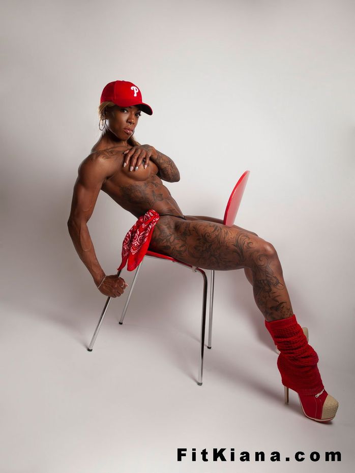 Ebony fitness Model Fit Kiana