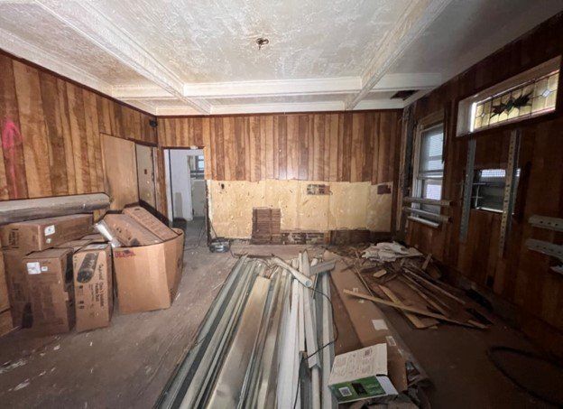 Maple Ave - Before Image