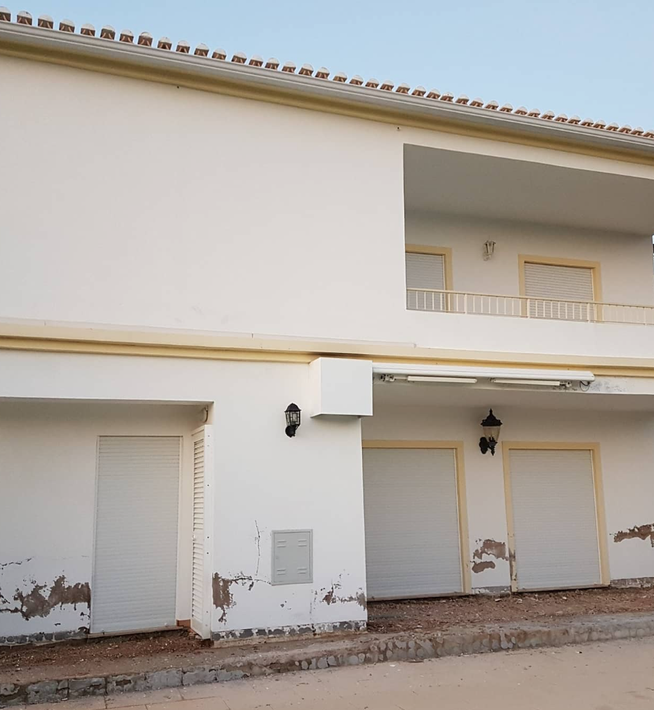 Trabalhos de Reparação e Pintura na Guia - PRO RMR