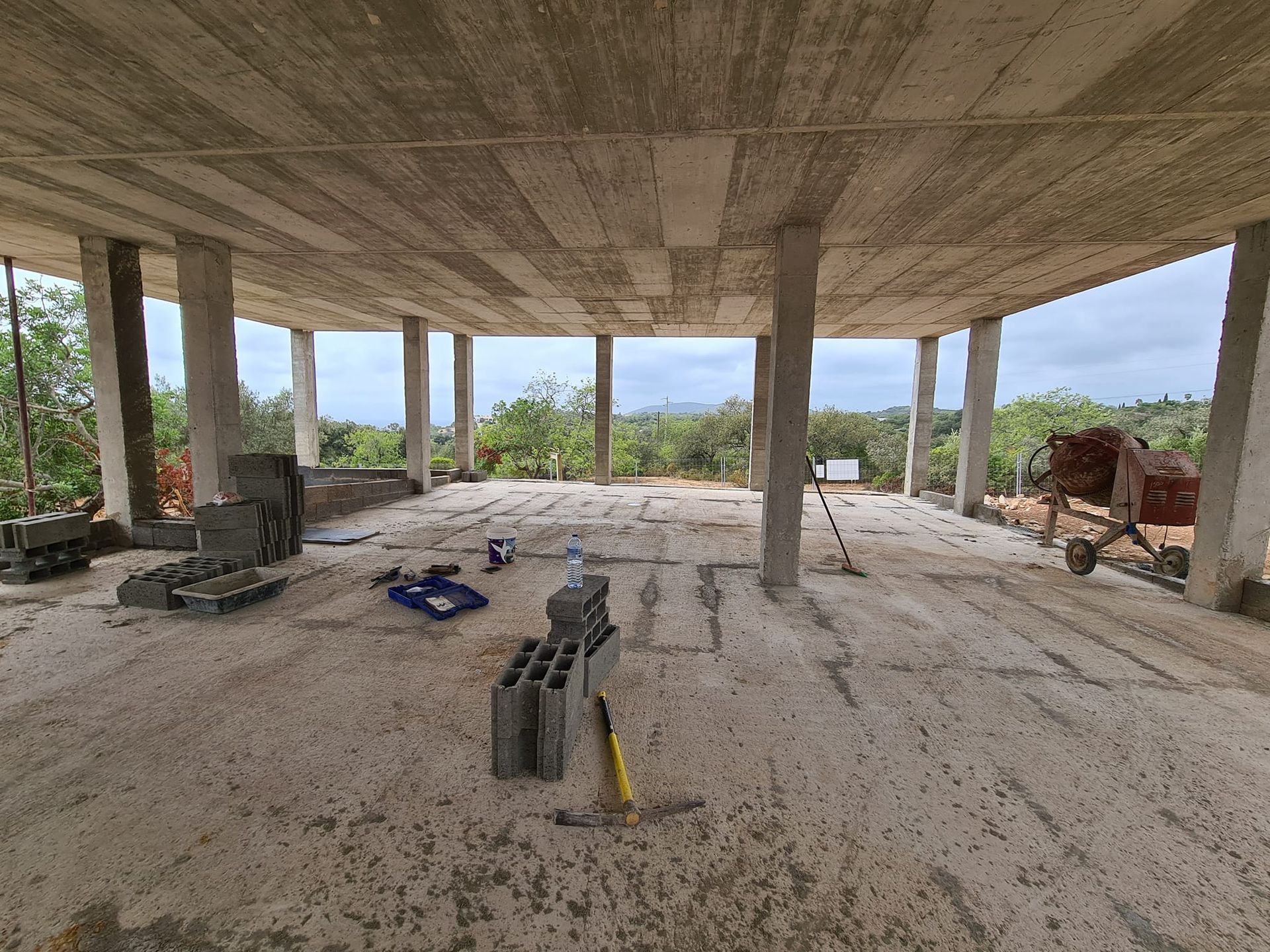 Ampliação e construção integral Santa Barbara de Nexe - PRO RM
