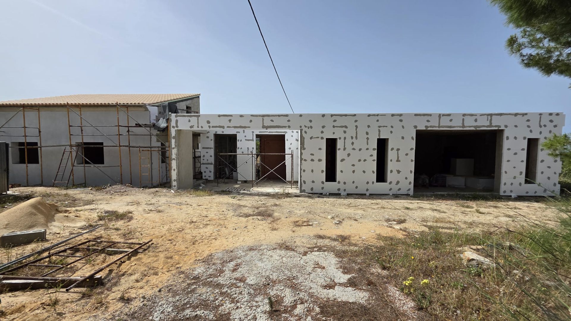 Ampliação e Construção integral Santa Barbara de Nexe - PRO RMR