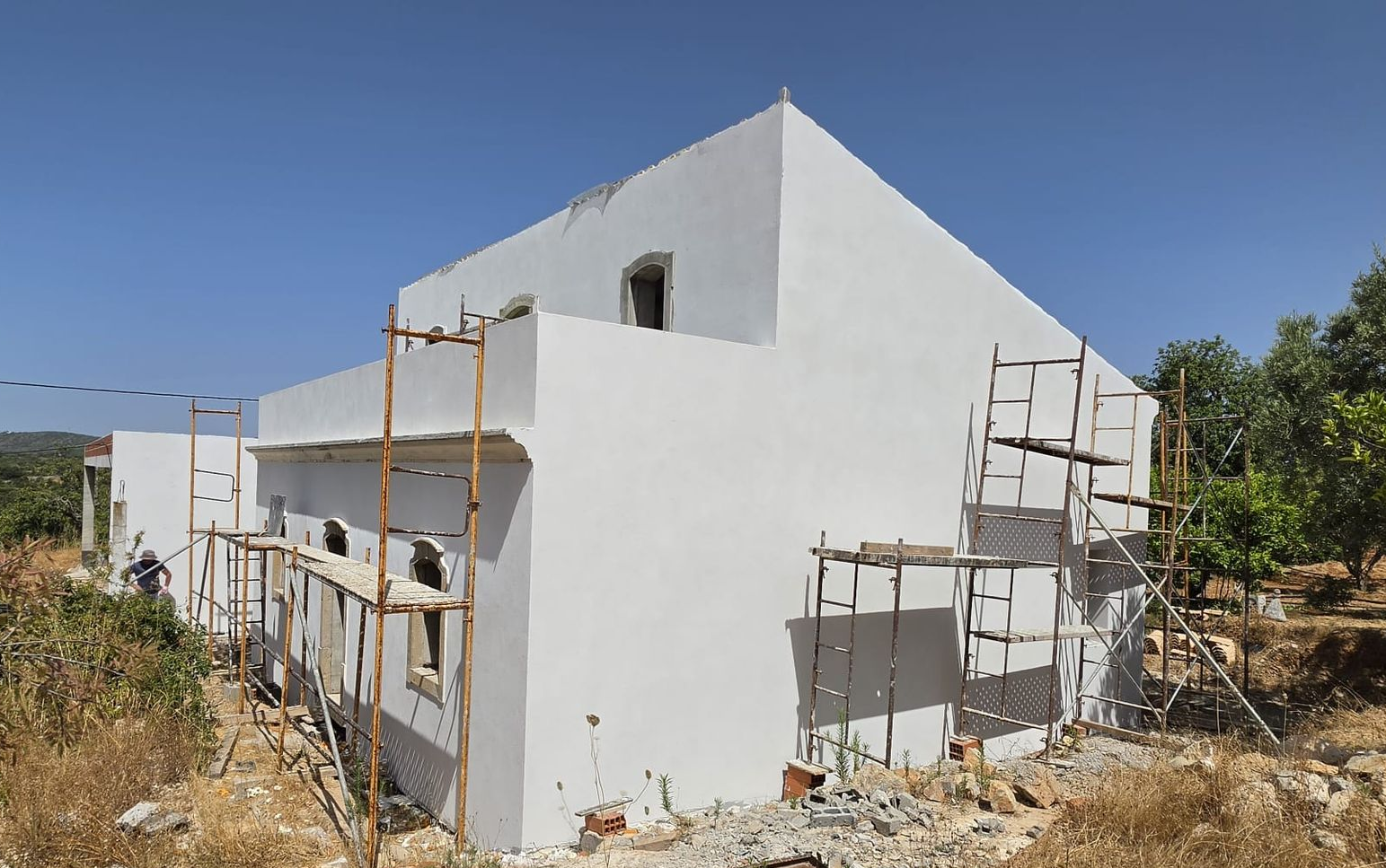 Ampliação e Construção integral Santa Barbara de Nexe - PRO RMR