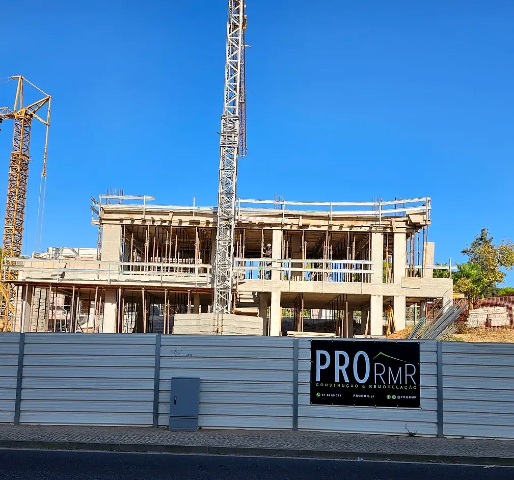 Construção de raiz Quarteira - PRO RMR