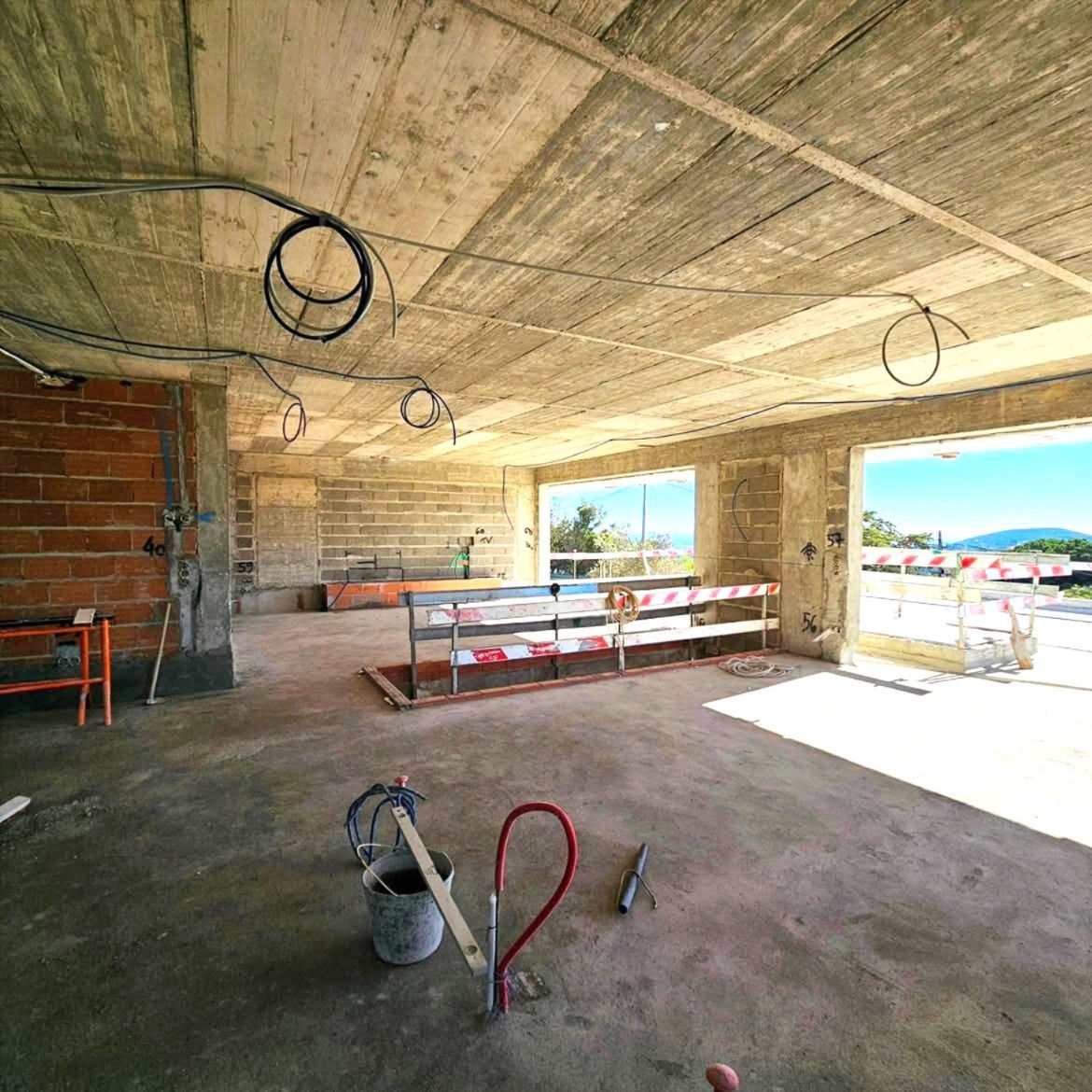 Construção integral Santa Barbara de Nexe  - PRO RMR