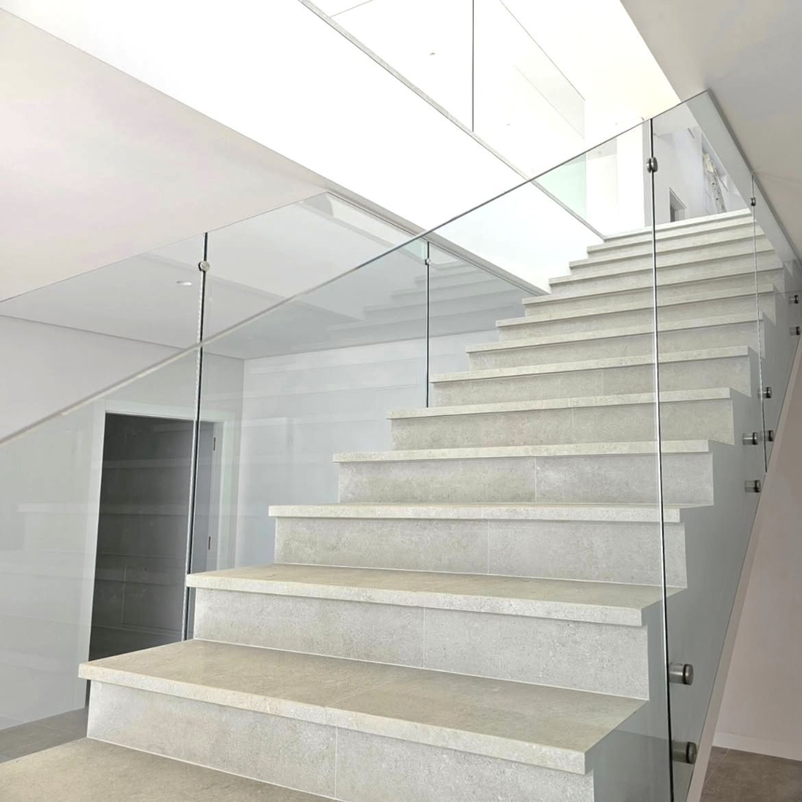 Construção integral Santa Barbara de Nexe  - PRO RMR
