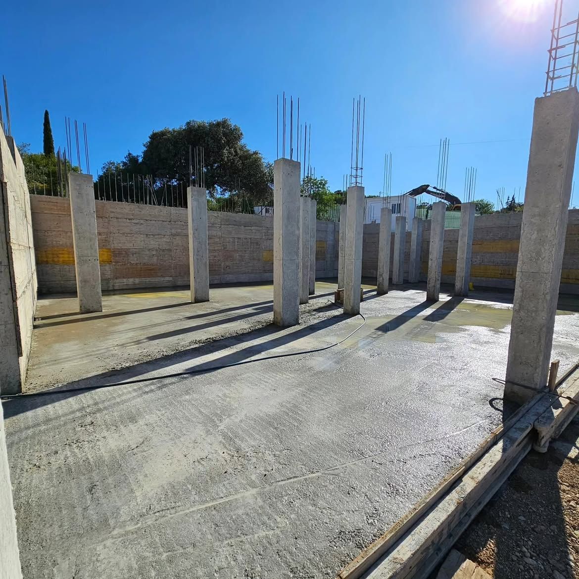Construção integral Santa Barbara de Nexe  - PRO RMR
