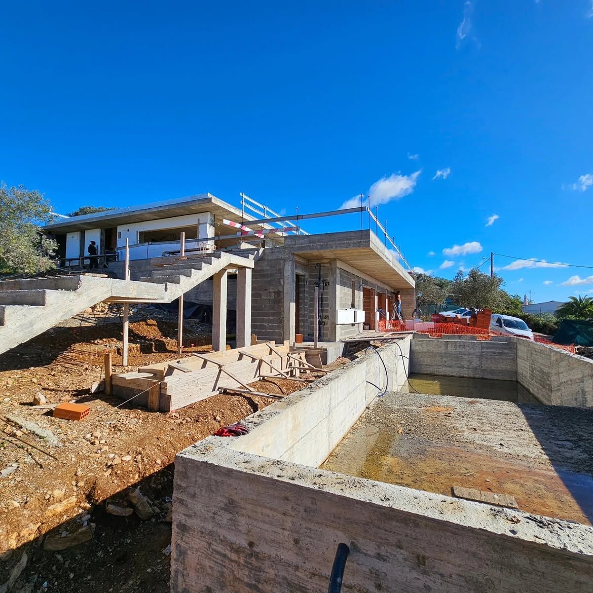 Construção integral Santa Barbara de Nexe  - PRO RMR