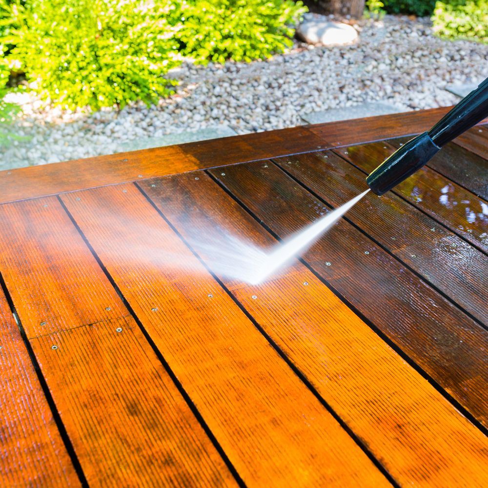 Deck Cleaning Using Pressure Washing