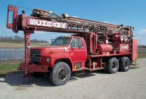 James Cress Jr. Water Pump Co. & Well Drilling Commercial Vehicle