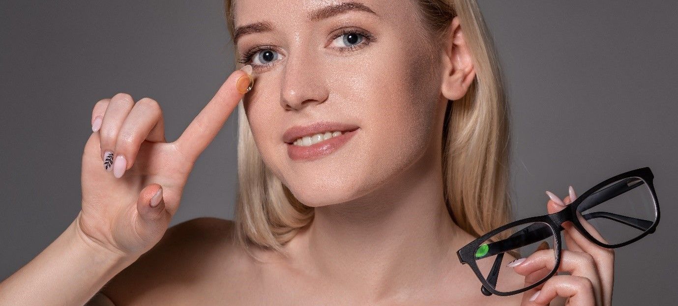 Contact Lenses vs. Glasses