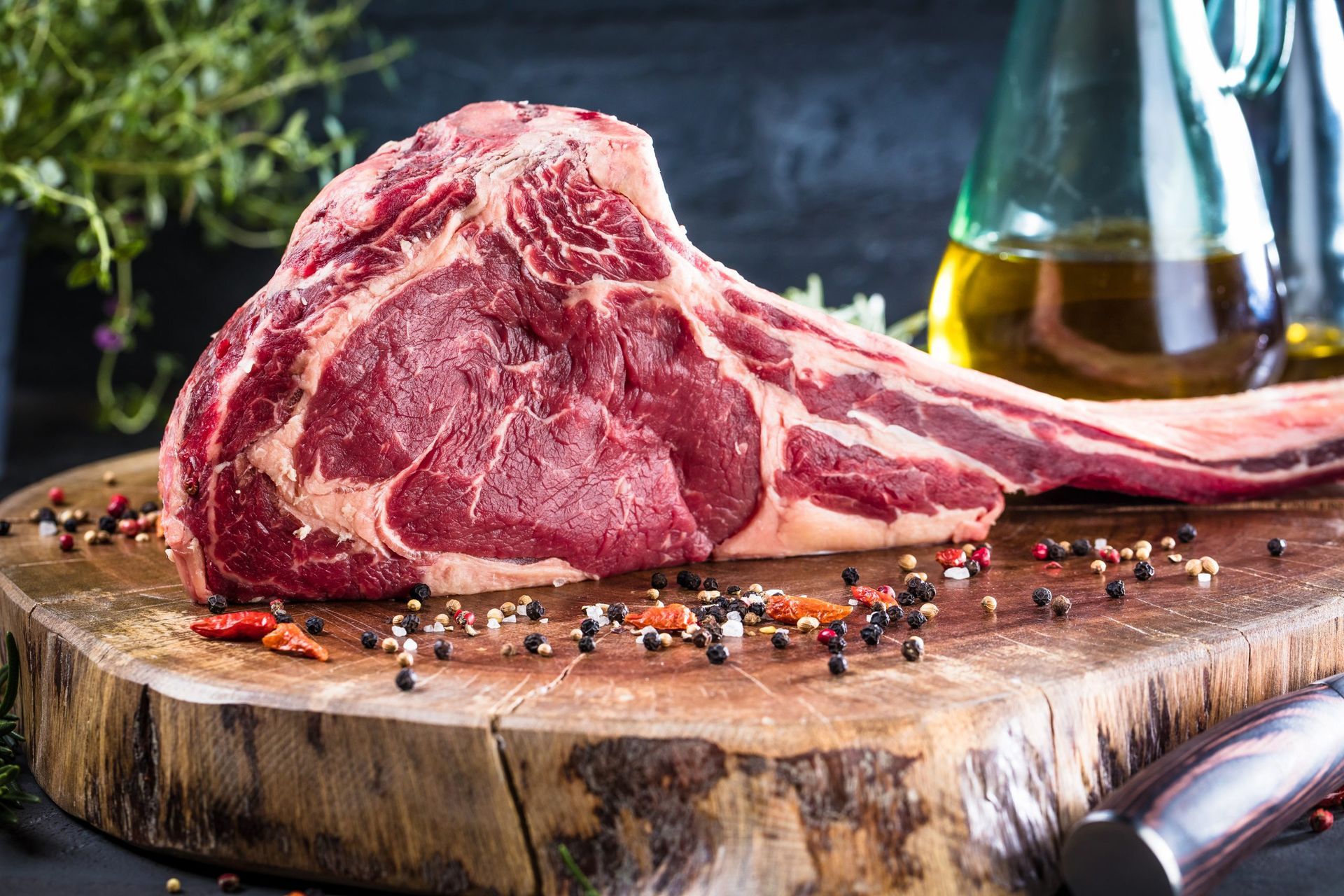 Corte de carne vacuno tomahamw